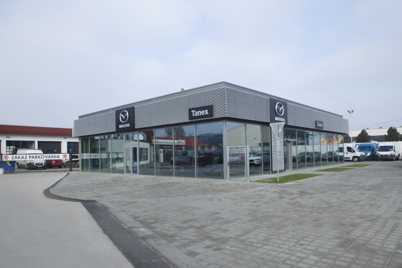 nový showroom Mazda Tanex v Trnave,  hneď vedľa showroomu Tanex Fiat, Nitrianska 25