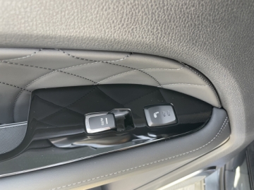 Novy KGM SsangYong Rexton ihned skladom dostupny