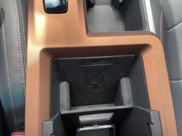 Novy elektrický KGM SsangYong Torres EVX ihned skladom dostupny