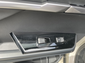 Novy elektrický KGM SsangYong Torres EVX ihned skladom dostupny