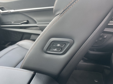 Novy elektrický KGM SsangYong Torres EVX ihned skladom dostupny