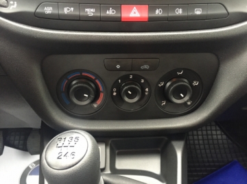 Fiat Doblo Maxi P.L. Combi 1.6 MTJ 105k sivá metalíza nové na predaj
