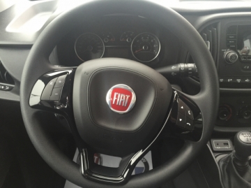 Fiat Doblo Maxi P.L. Combi 1.6 MTJ 105k sivá metalíza nové na predaj
