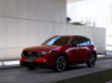 Nová Mazda CX-5 už dorazila do Trnavy. Zaujme dizajnom aj technológiami