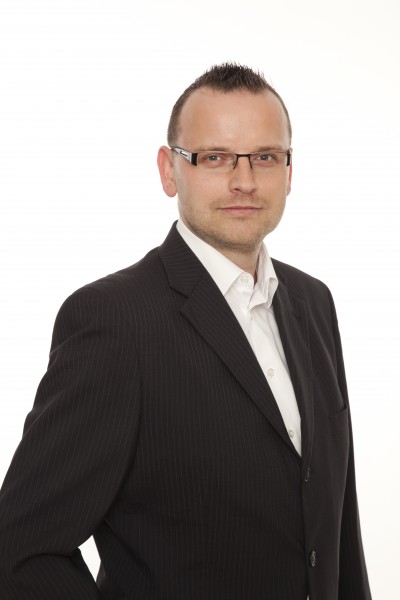 Miroslav Halada - predaj nových vozidiel Mazda v Tanex Trnava